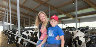 AP 2019 kandidaat: Ly Kivikas juhib piimafarmi ja õpetab põllumehi