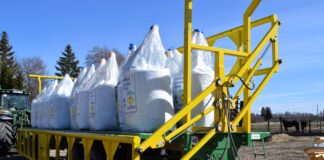 Tähelepanu: varahommikul või hilja õhtul on põllutöömasinad teedel