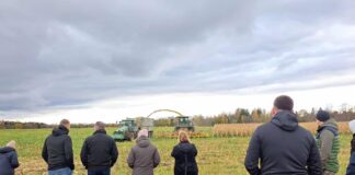 AS Vändras toimunud silotootmise õpiringide seeria teisel kohtumisel keskenduti rohumaadele