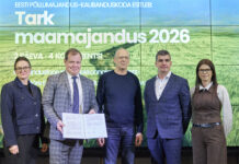 Eesti suurimad munatootjad allkirjastasid pidulikult kokkuleppe üleminekuks puurivabadele tootmisviisidele hiljemalt 2035. aastaks